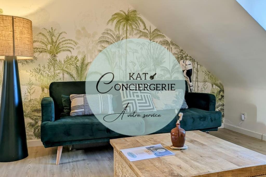 Appartement En Plein Coeur De Ванн Екстер'єр фото